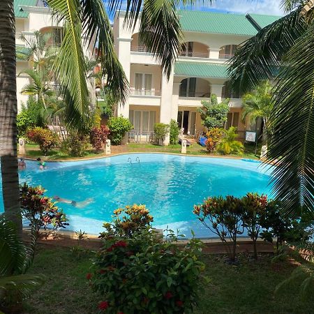 Best Holiday Beach Apartment Flic en Flac Exterior foto